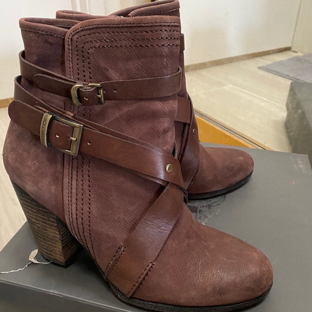 Vince Camuto Hailey bootie
